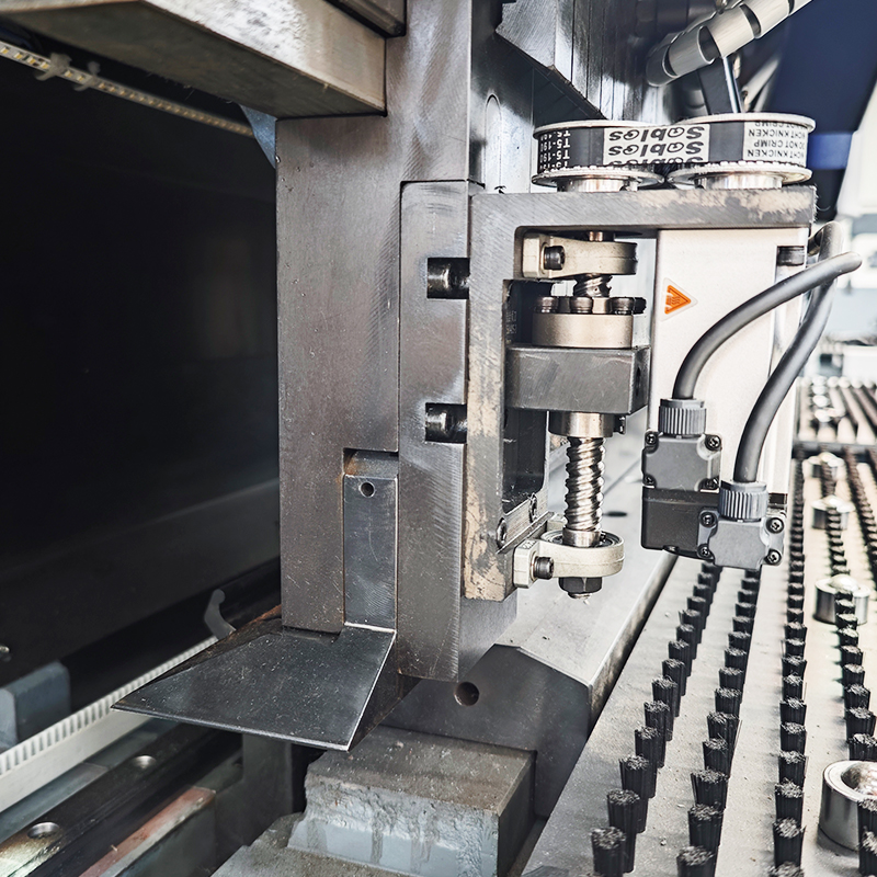 PBM-2000 Bender de panel flexible inteligente